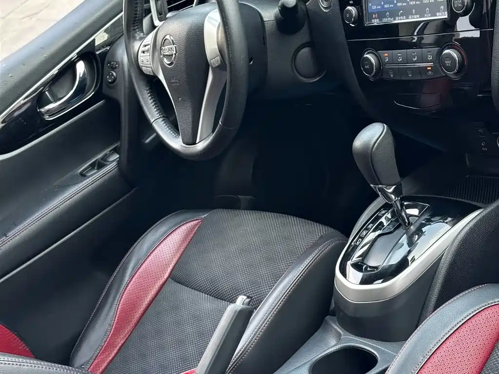 Nissan Qashqai — миниатюра 21