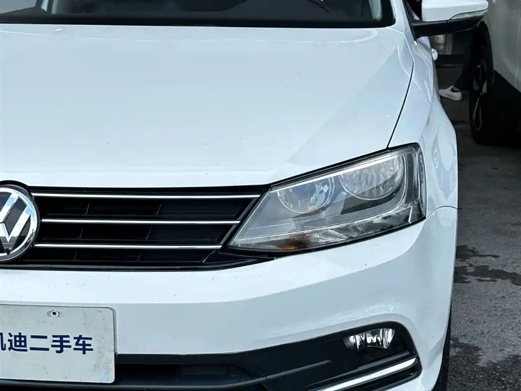 Volkswagen Sagitar — миниатюра 14