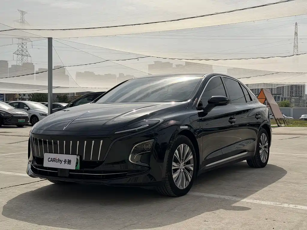 Hongqi Hongqi E-QM5