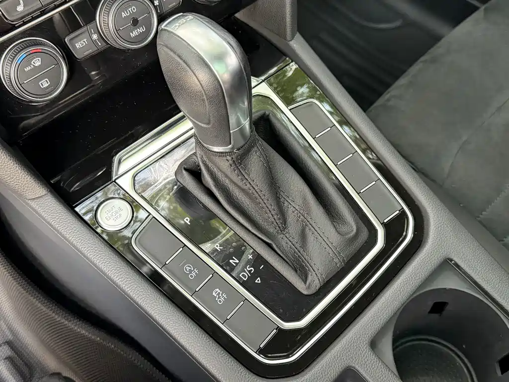 Volkswagen Magotan — миниатюра 9