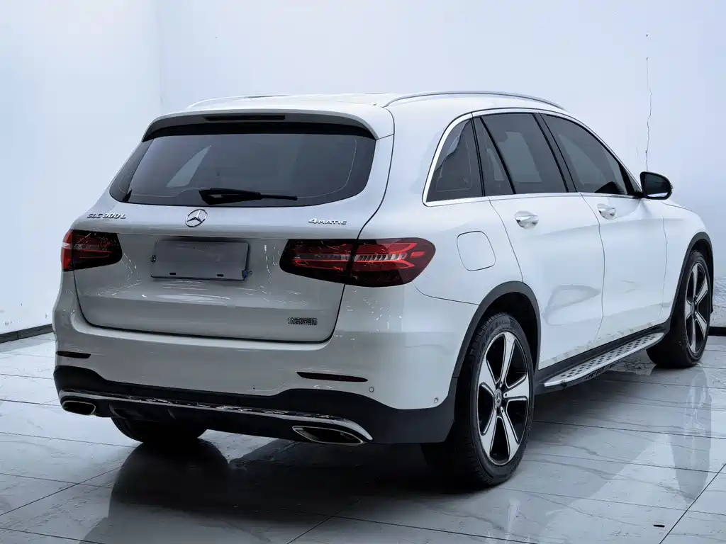 Mercedes-Benz GLC — миниатюра 7