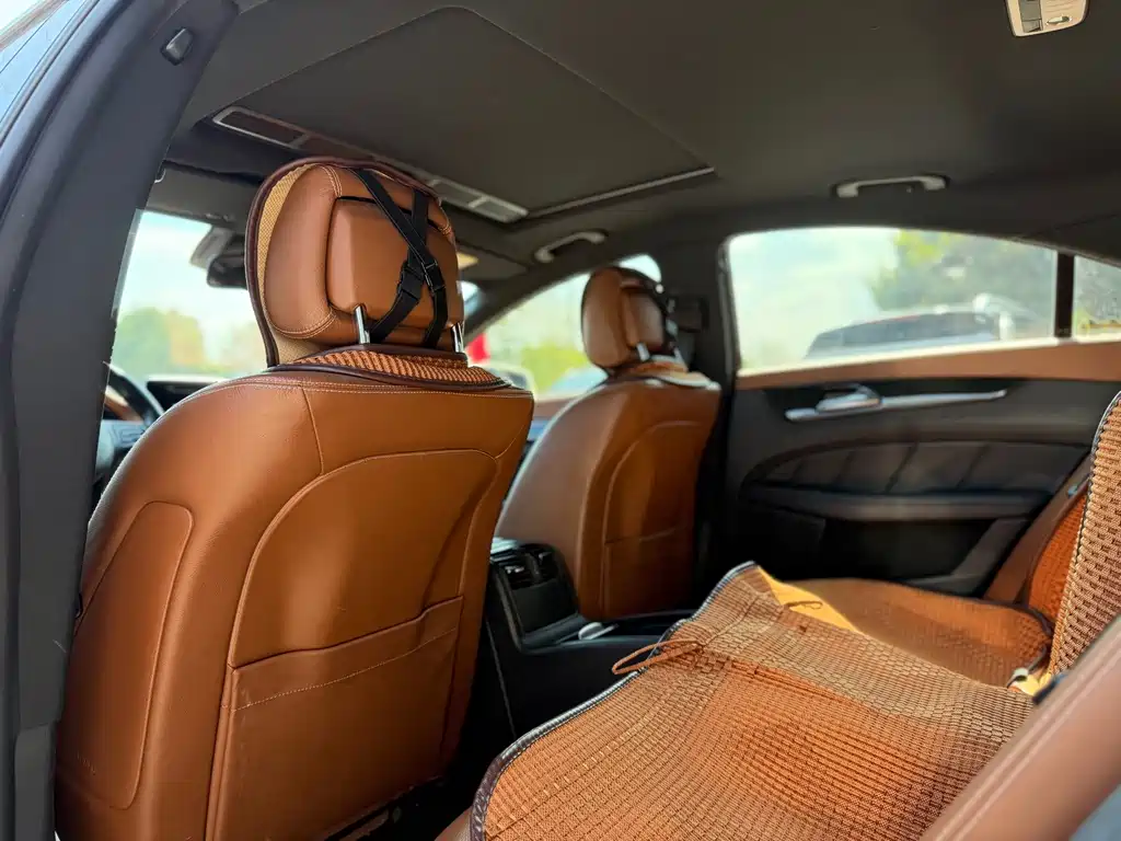 Mercedes-Benz CLS — миниатюра 8