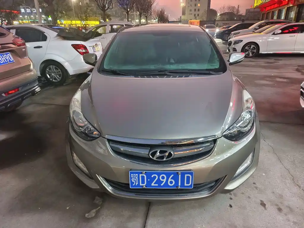 Hyundai Elantra Langdong — миниатюра 2