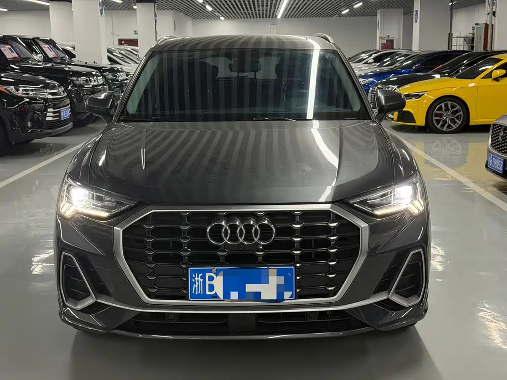 Audi Q3 — миниатюра 2