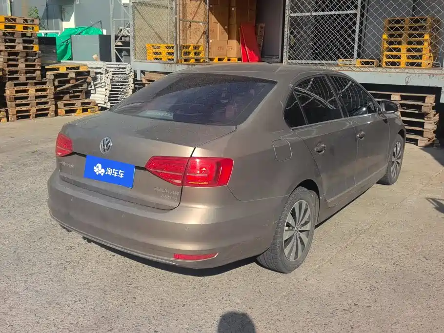 Volkswagen Sagitar — миниатюра 3