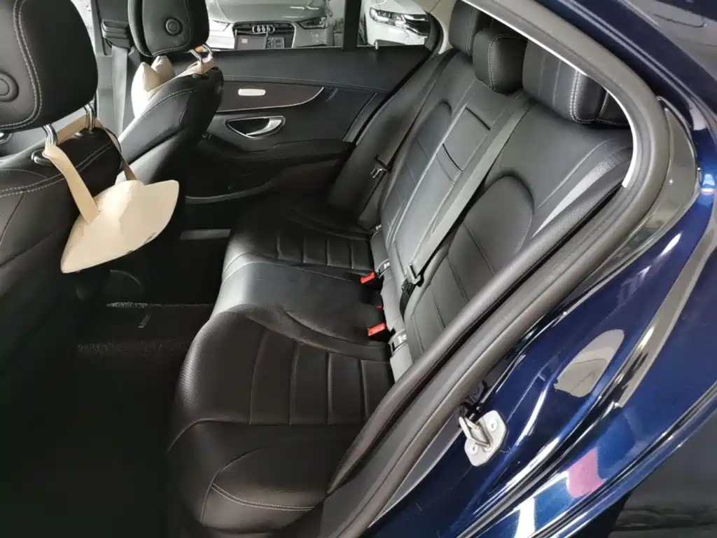 Mercedes-Benz C-Class — миниатюра 17