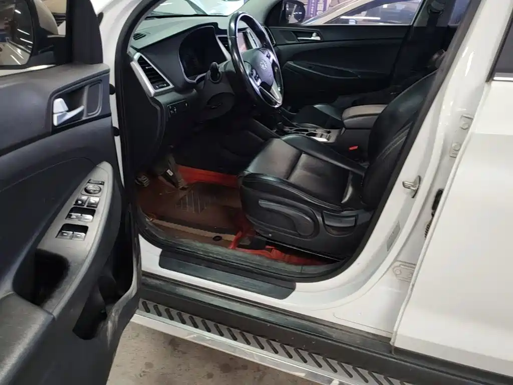 Hyundai Tucson — миниатюра 21