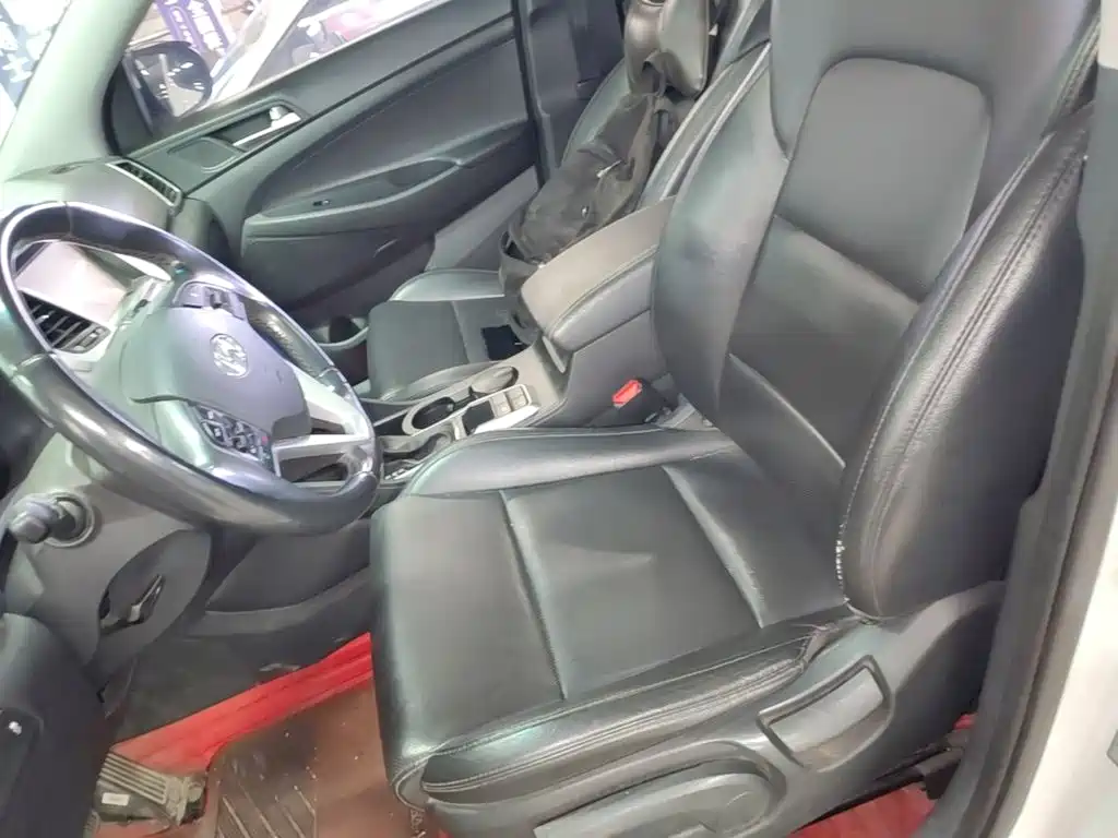 Hyundai Tucson — миниатюра 20