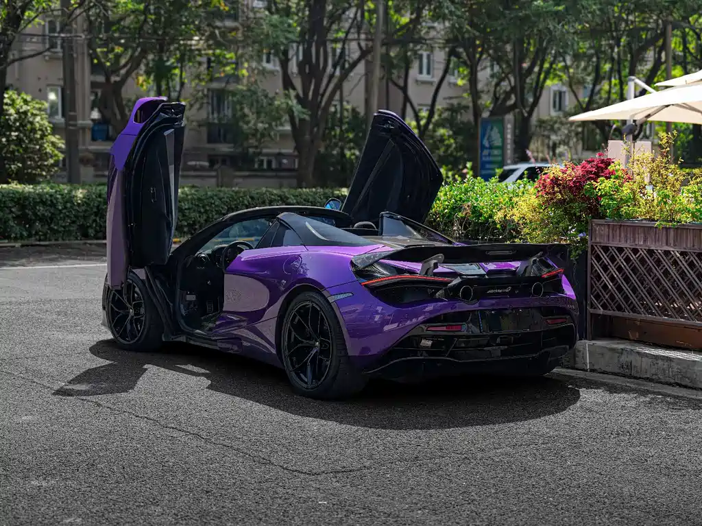 McLaren 720S — миниатюра 9