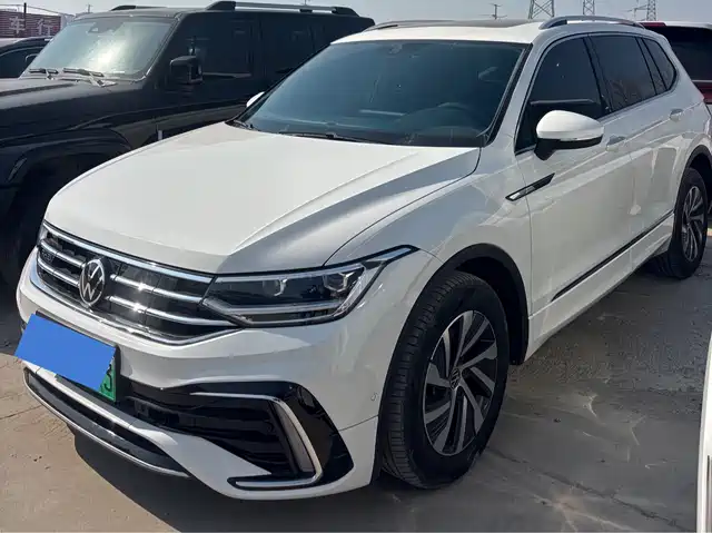 VOLKSWAGEN TIGUAN L NEW ENERGY 2022