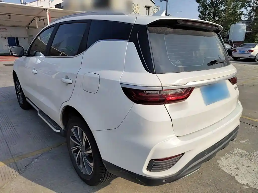 Geely Vision X6 — миниатюра 5