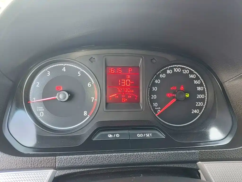 Volkswagen Jetta — миниатюра 12