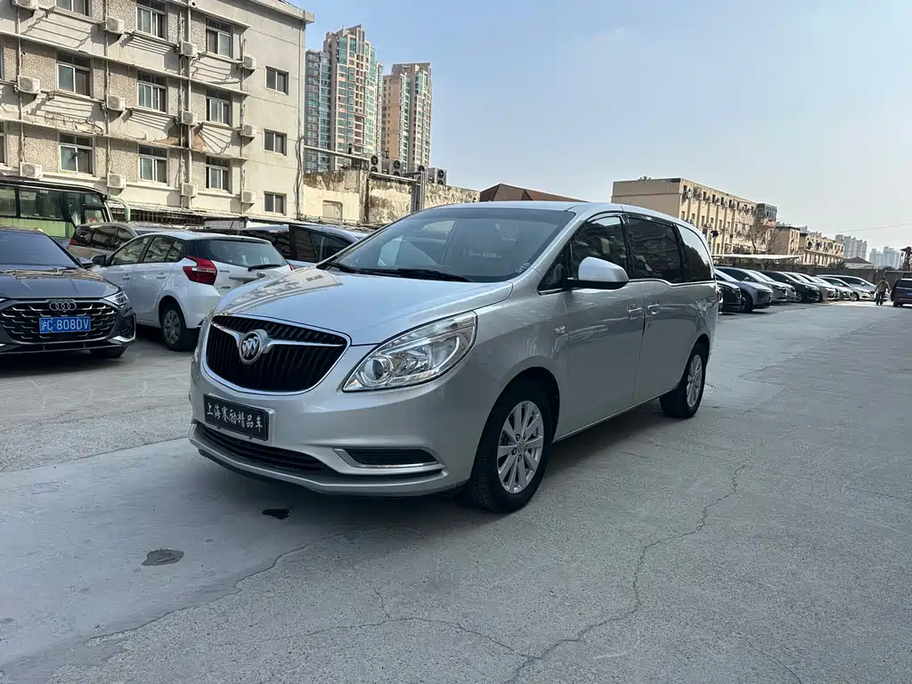 Buick GL8 2019