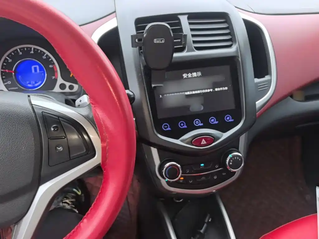 Changan BenBen — миниатюра 10