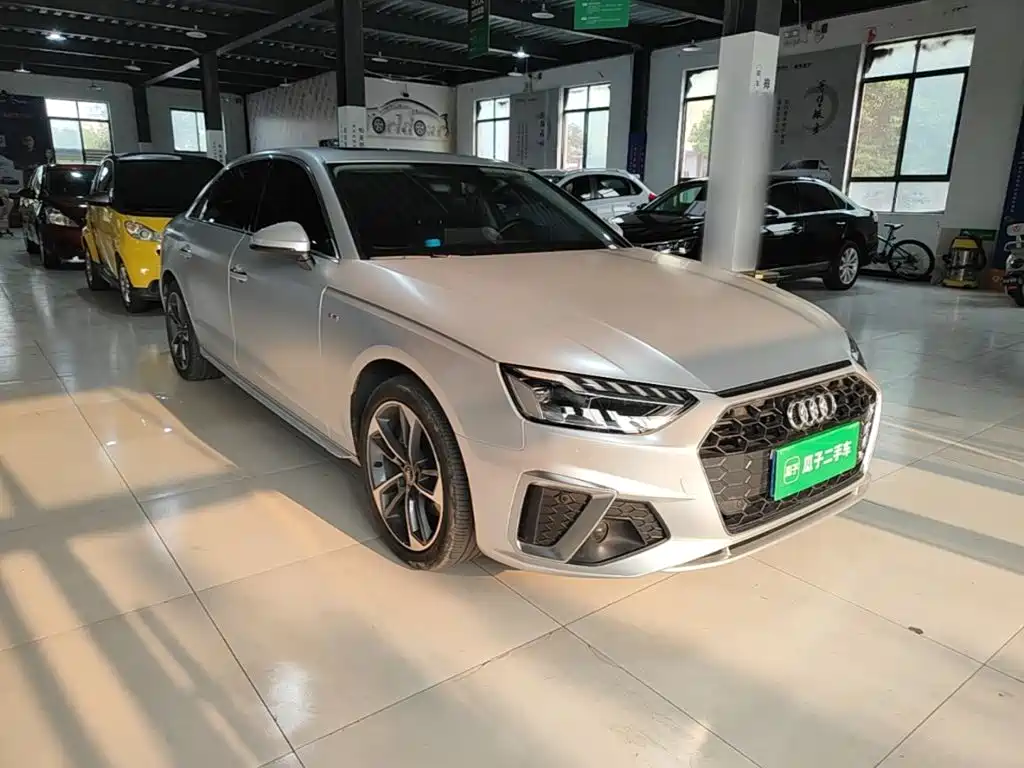 Audi A4L — миниатюра 4