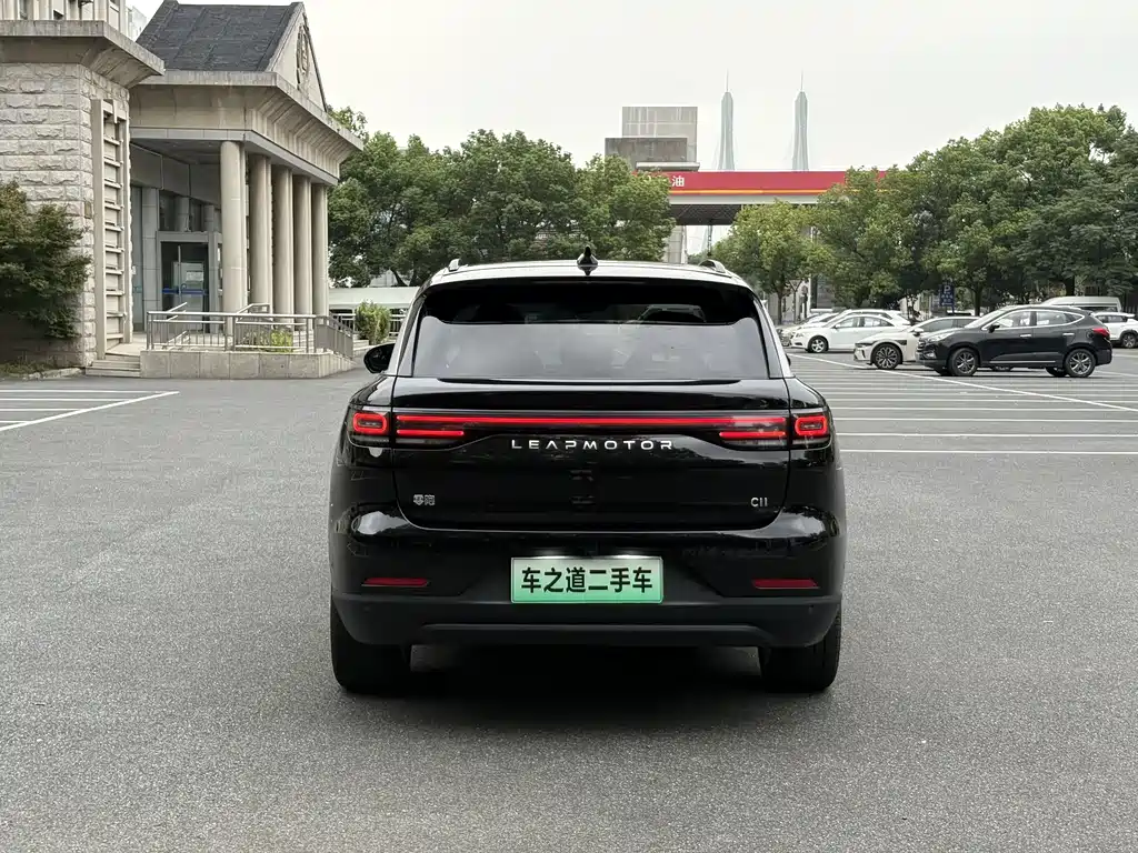 Leapmotor Leapmotor C11 — миниатюра 5