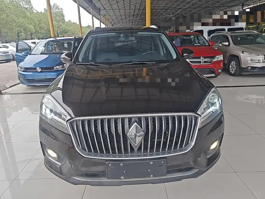 Borgward BX7 — миниатюра 3