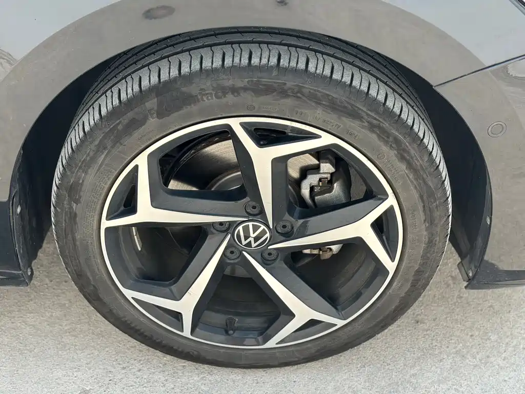 Volkswagen Passat — миниатюра 21