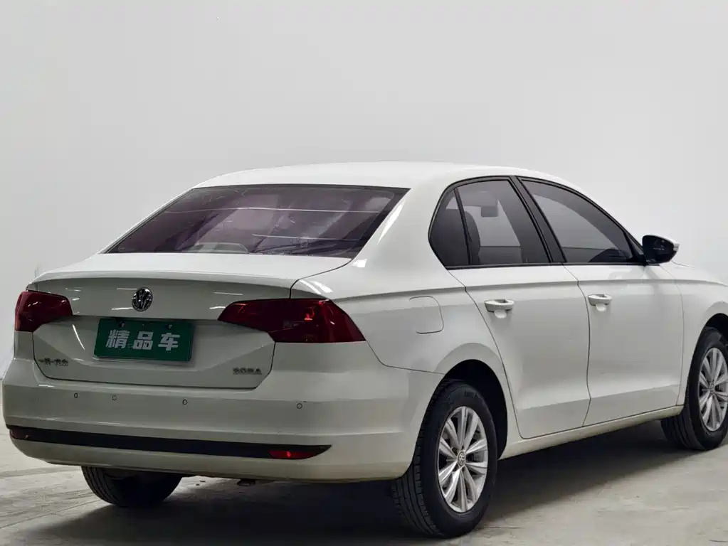 Volkswagen Bora — миниатюра 4