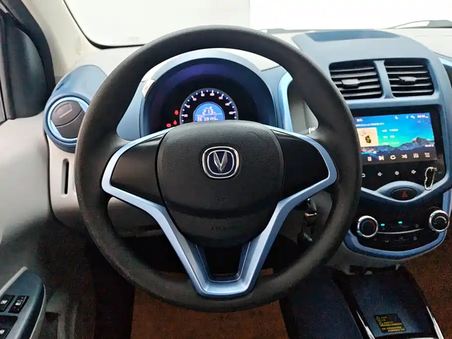 Changan Benben E-Star — миниатюра 15