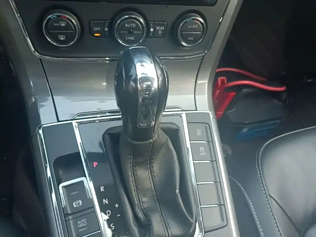 Volkswagen Passat — миниатюра 14