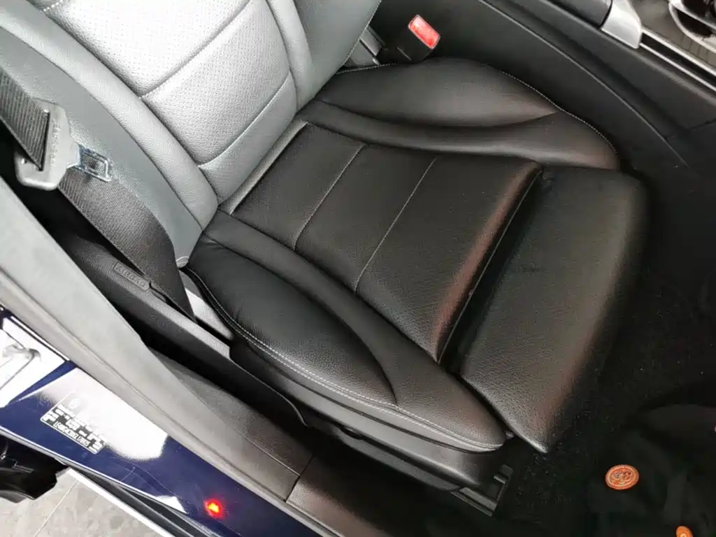 Mercedes-Benz C-Class — миниатюра 25