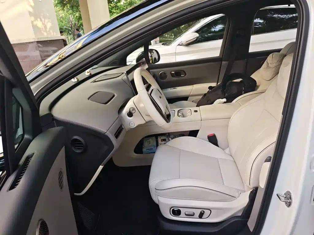 Li Auto Li i6 — миниатюра 11