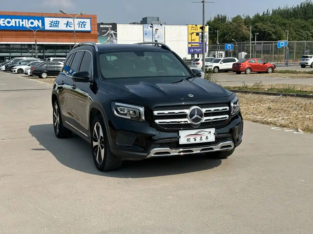 Mercedes-Benz GLB — миниатюра 3