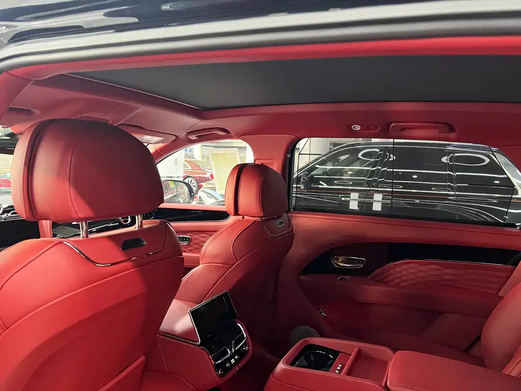 Bentley Bentayga — фотографии объявления, Фото 12