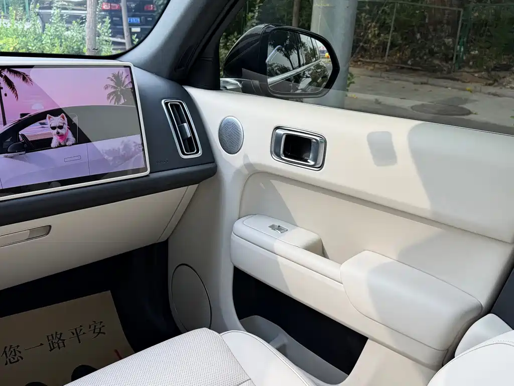 Li Auto Li L7 — миниатюра 10