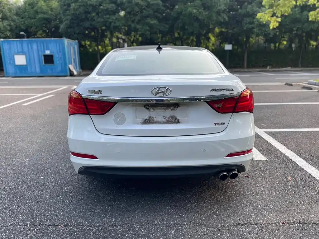Hyundai Mistra — миниатюра 12