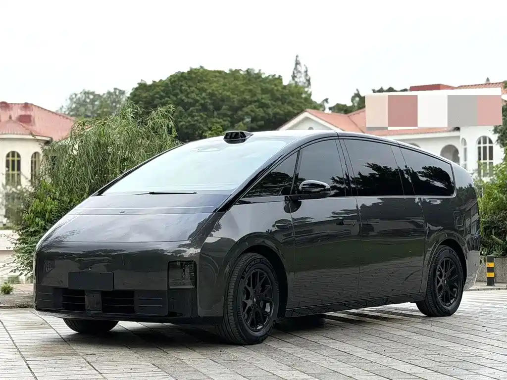 Li Auto Li MEGA