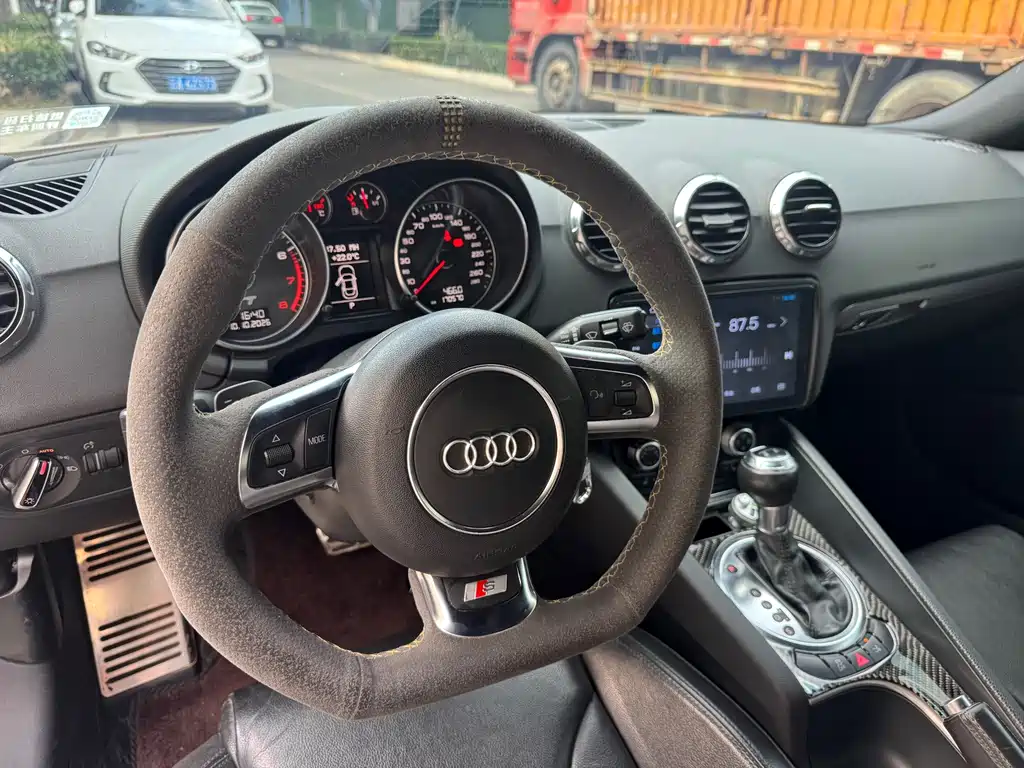 Audi TT — миниатюра 15
