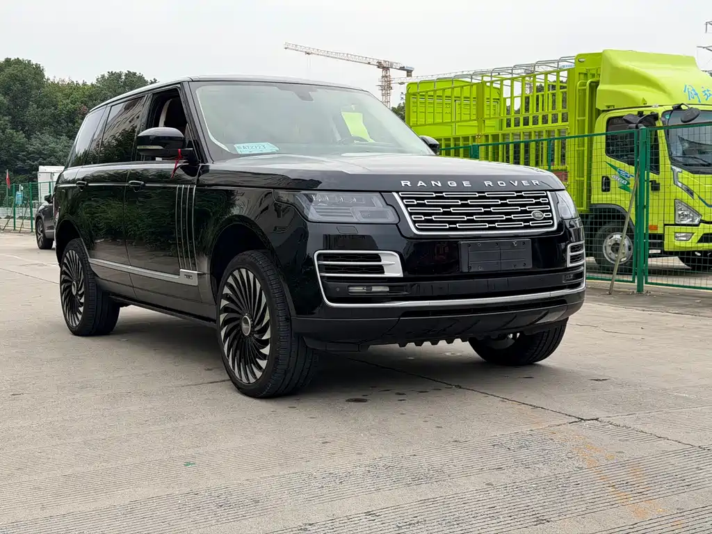 Land Rover Range Rover — миниатюра 3