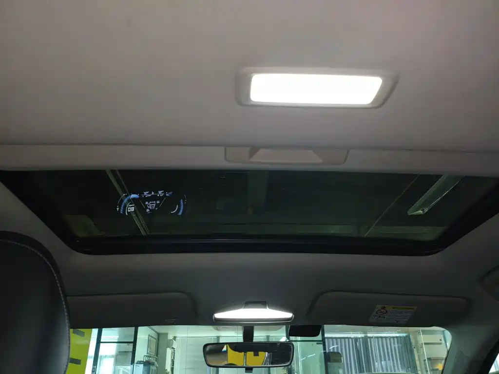 Geely Emgrand — миниатюра 18
