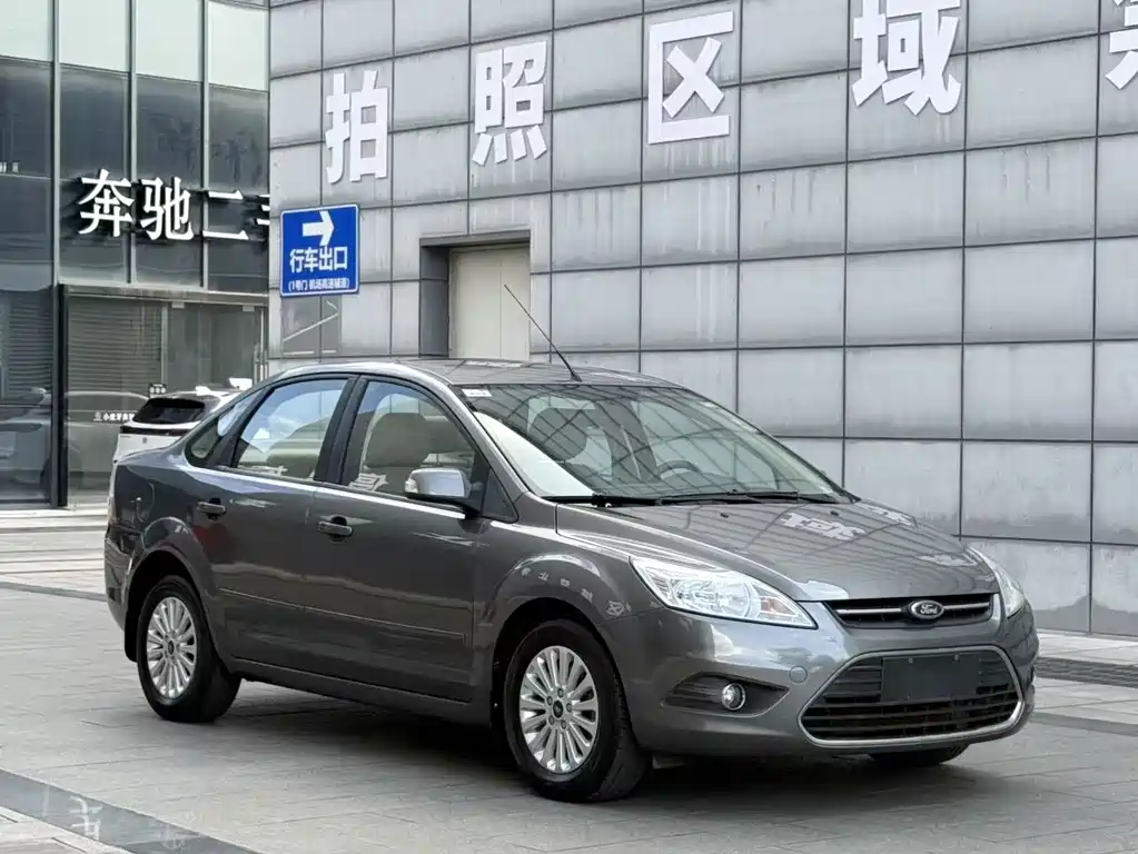 Ford Focus — миниатюра 3
