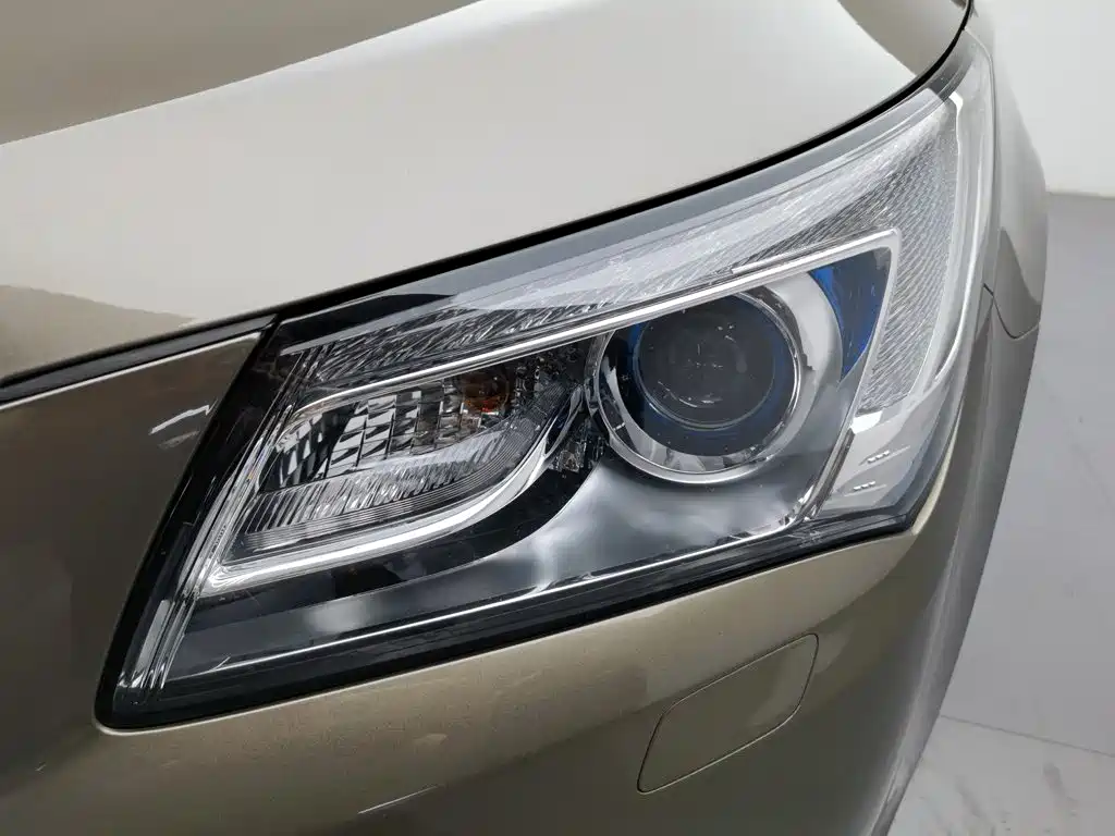 Buick LaCrosse — миниатюра 7