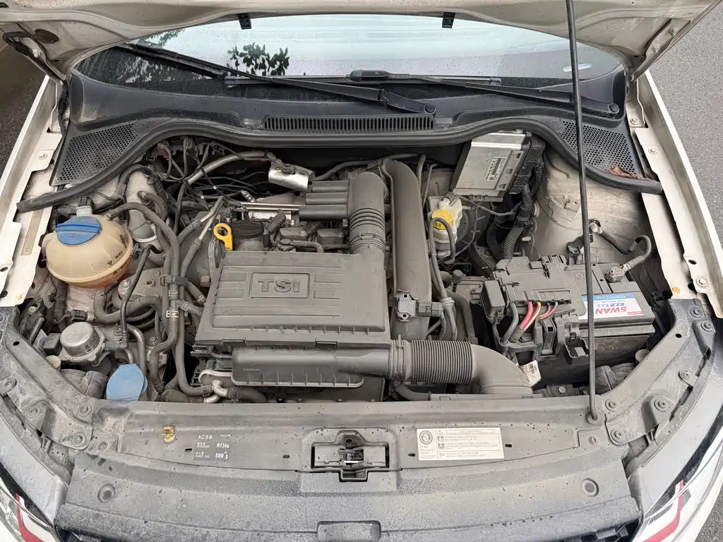 Volkswagen Polo — миниатюра 10