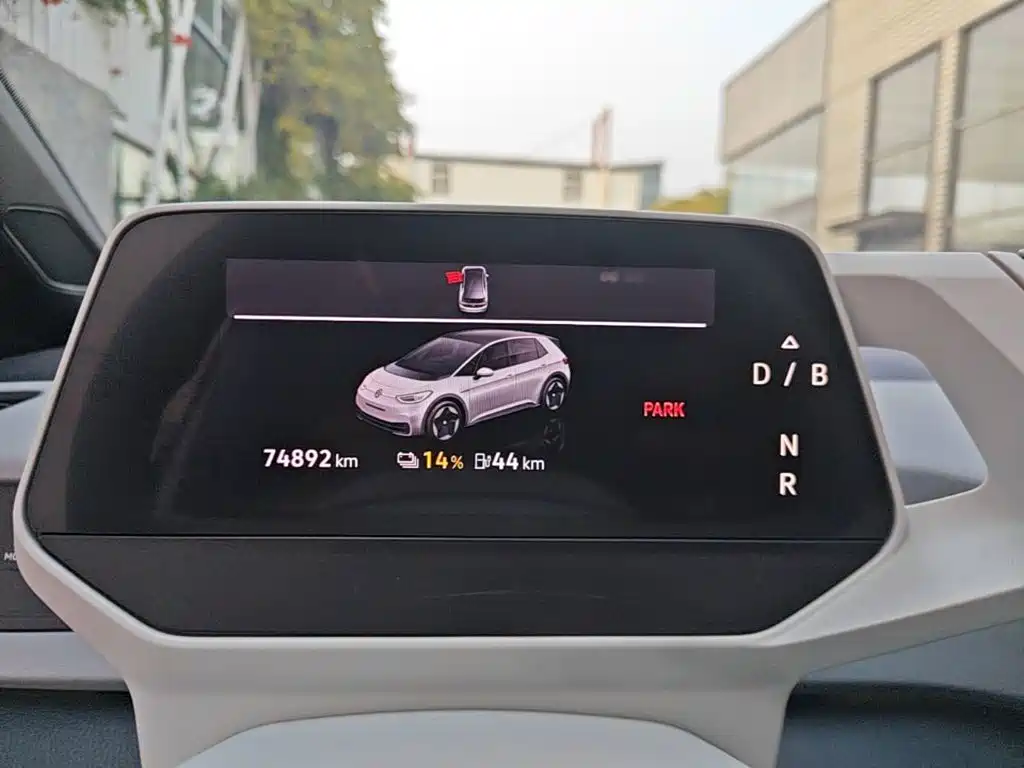 Volkswagen ID.3 — миниатюра 12
