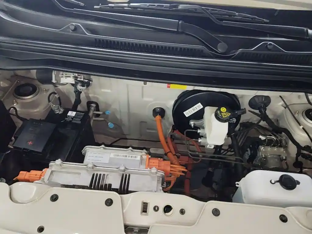 Wuling MINIEV — миниатюра 20