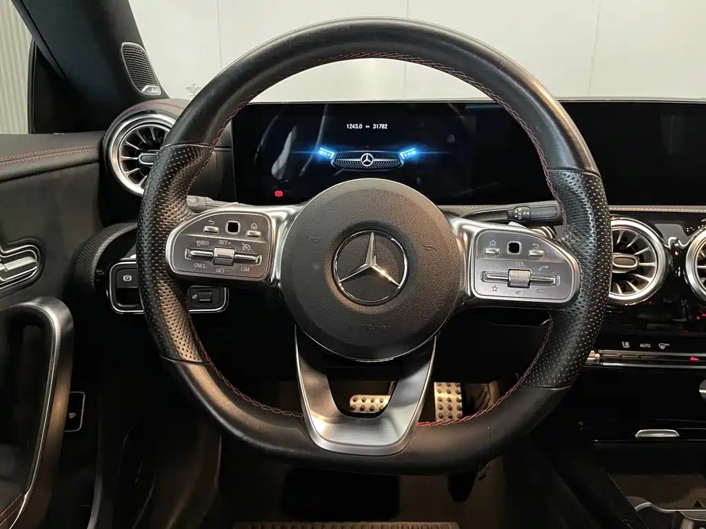 Mercedes-Benz CLA (Import) — миниатюра 14