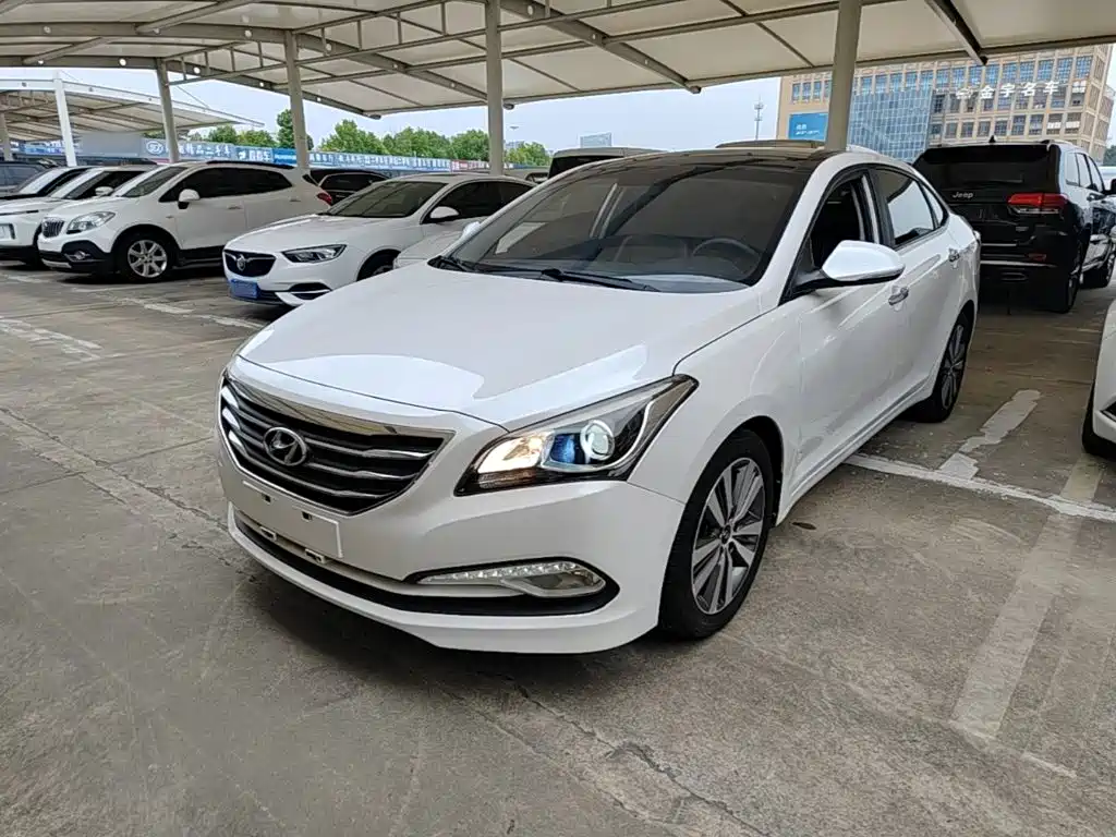 Hyundai Mistra — миниатюра 2