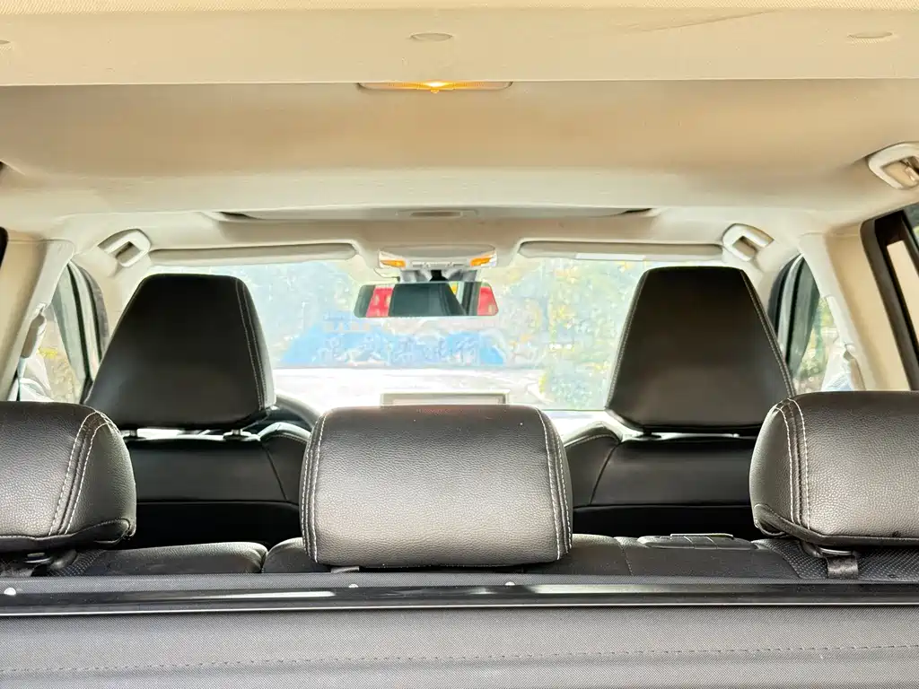 TOYOTA RAV4 RONGFANG