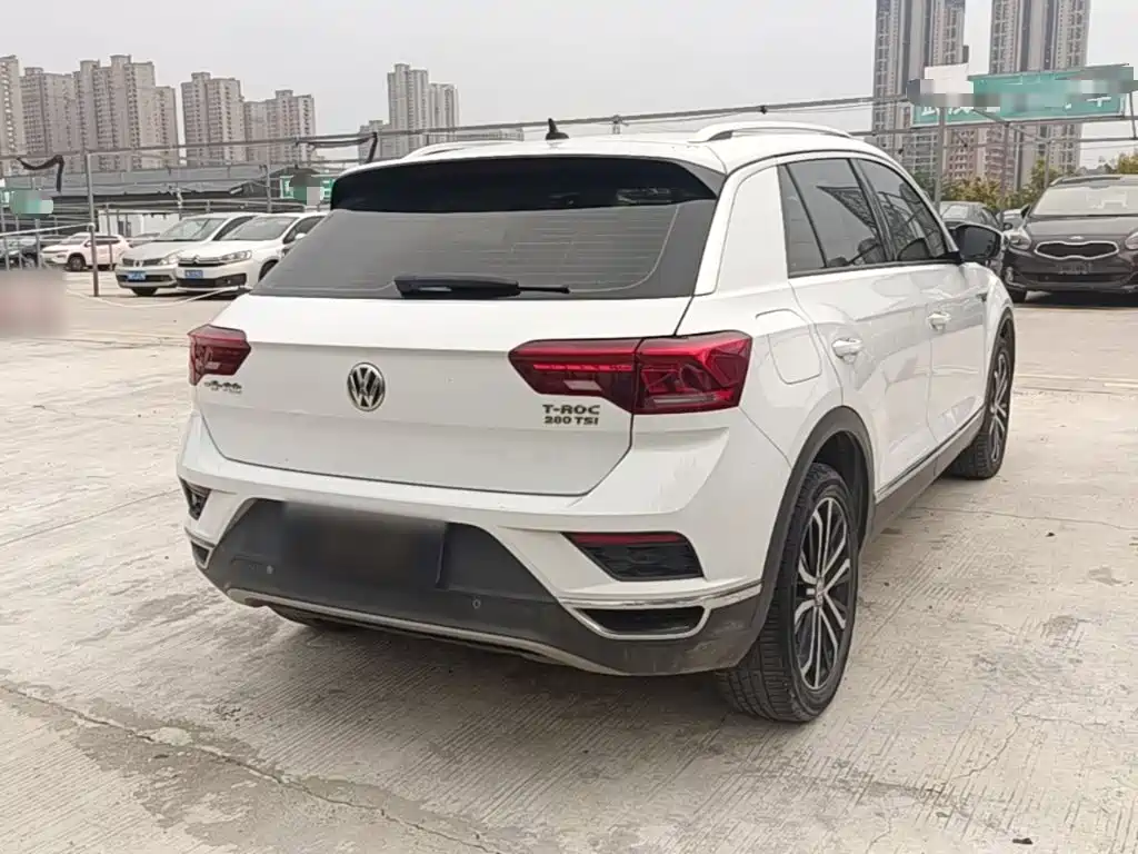 Volkswagen T-Roc — миниатюра 7