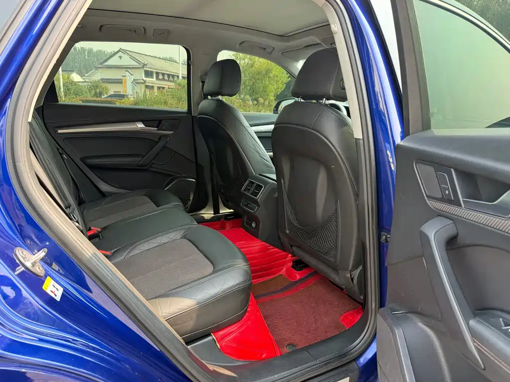Audi Q5L — миниатюра 10
