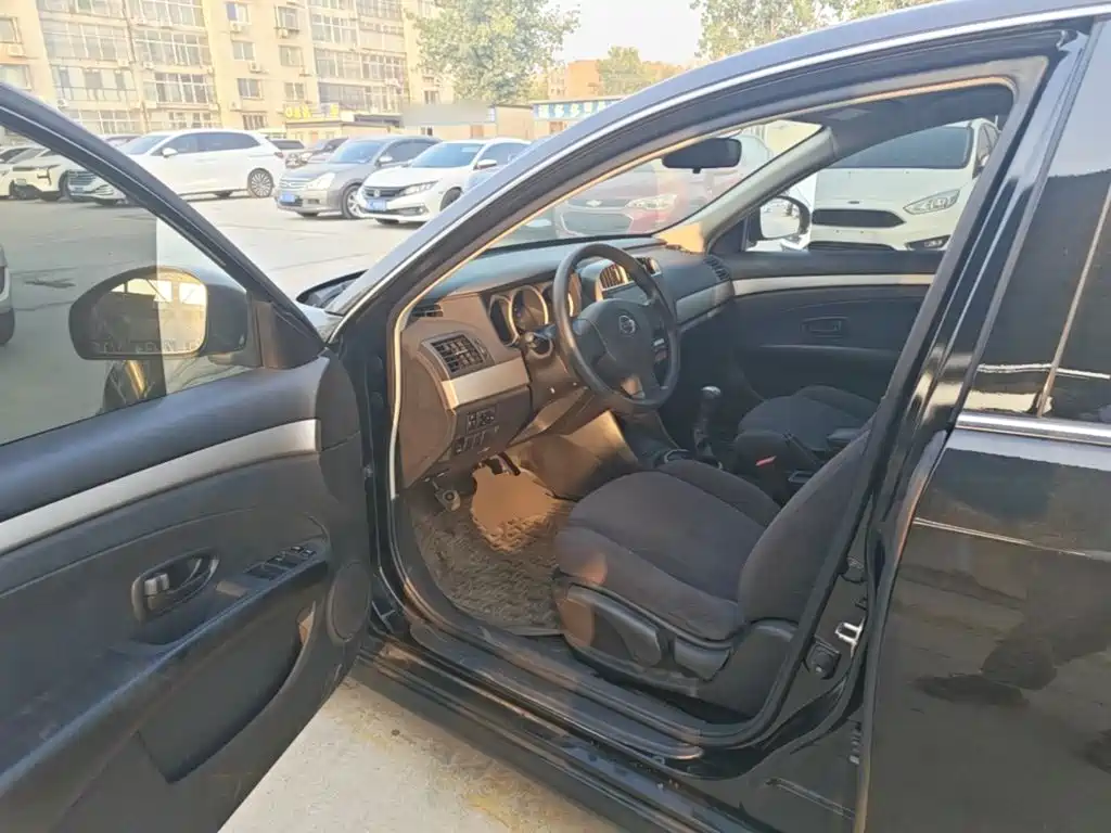 Nissan Sylphy — миниатюра 16