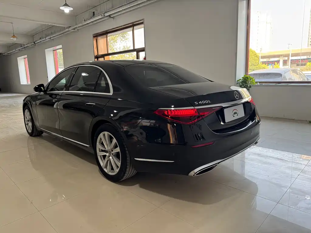 Mercedes-Benz S-Class — миниатюра 6