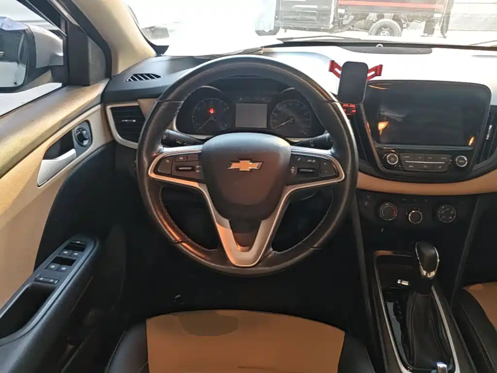 Chevrolet Monza — миниатюра 11