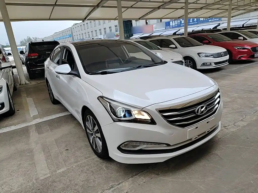 Hyundai Mistra — миниатюра 4