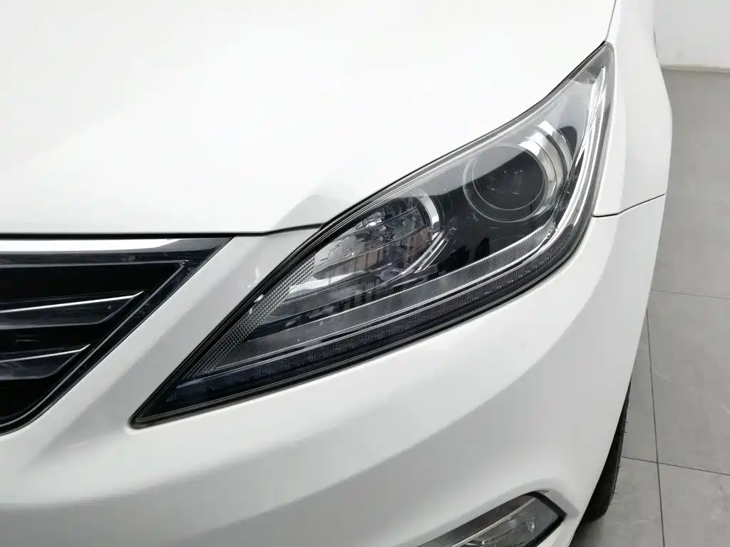 Changan Eado — миниатюра 7